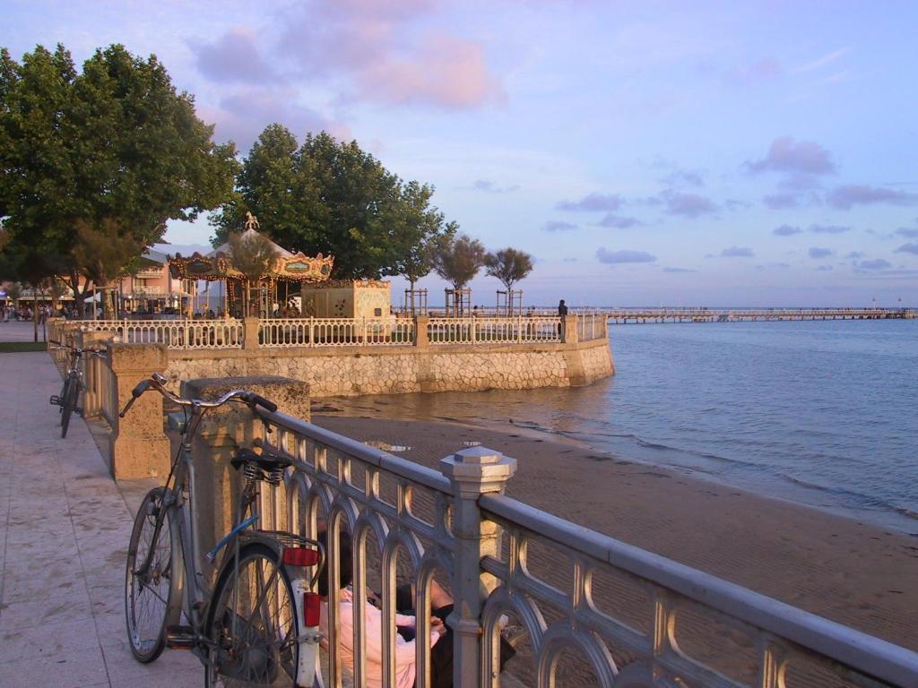 Maison Sarah Bernhardt Tout Confort Andernos-les-Bains Exteriör bild